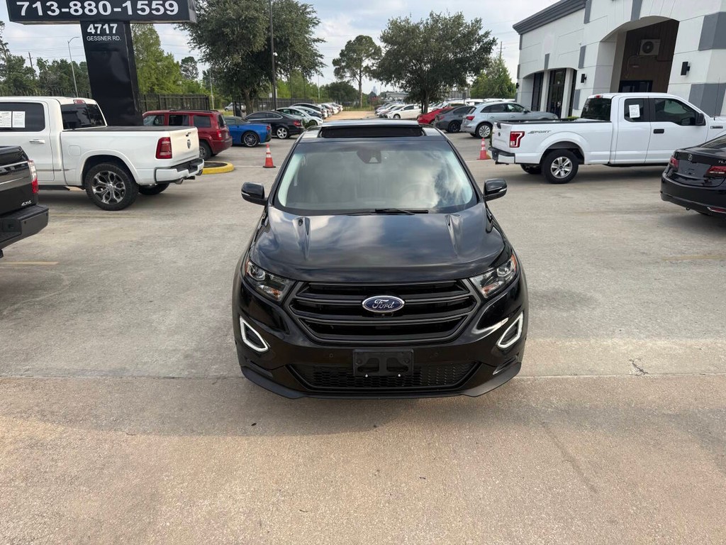 Ford Edge Vehicle Full-screen Gallery Image 37