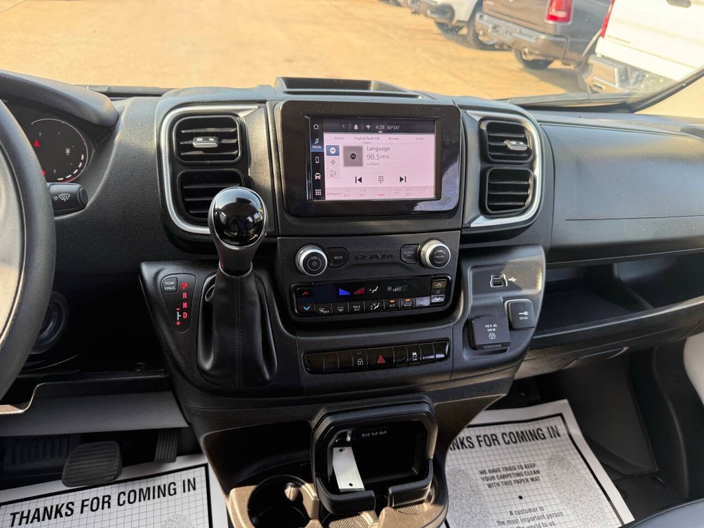 Ram ProMaster Cargo Van Vehicle Full-screen Gallery Image 17