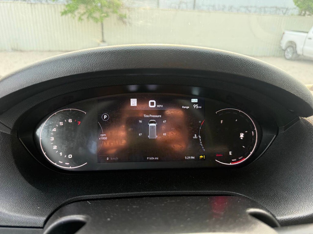 Ram ProMaster Cargo Van Vehicle Full-screen Gallery Image 25