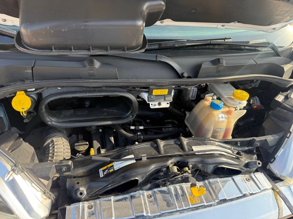 Ram ProMaster Cargo Van Vehicle Full-screen Gallery Image 28