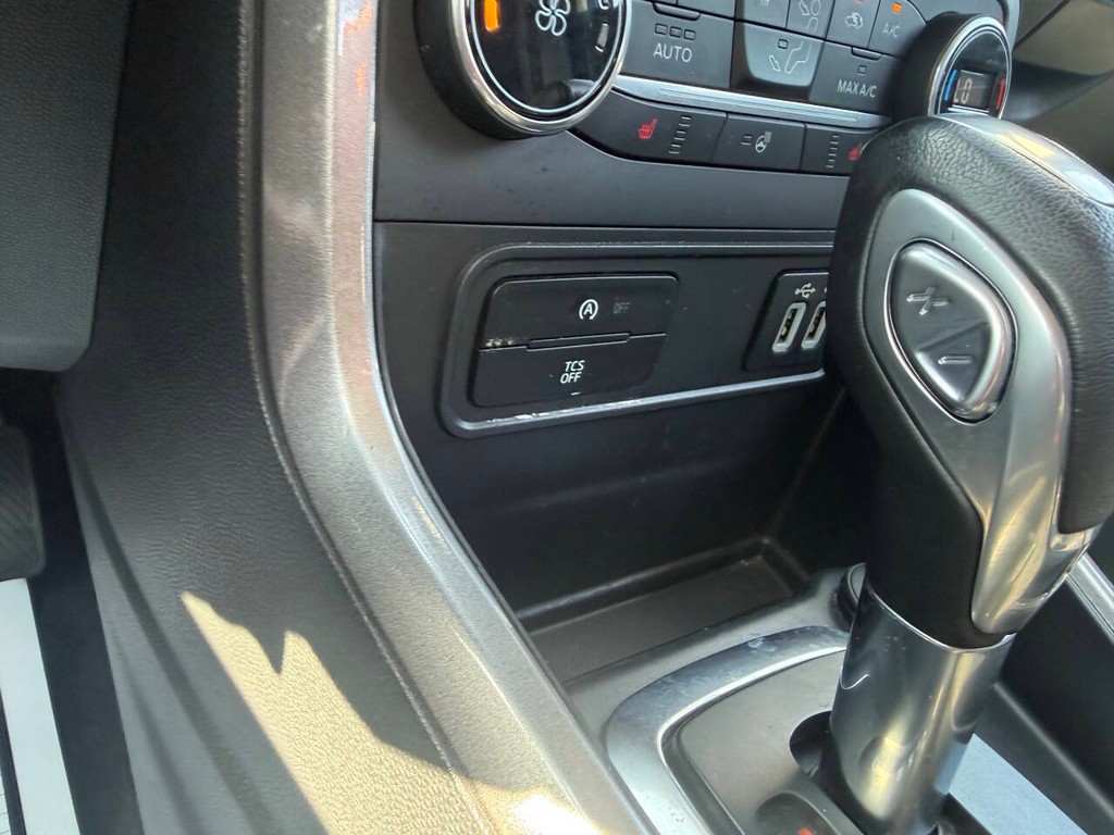 Ford EcoSport Vehicle Full-screen Gallery Image 31