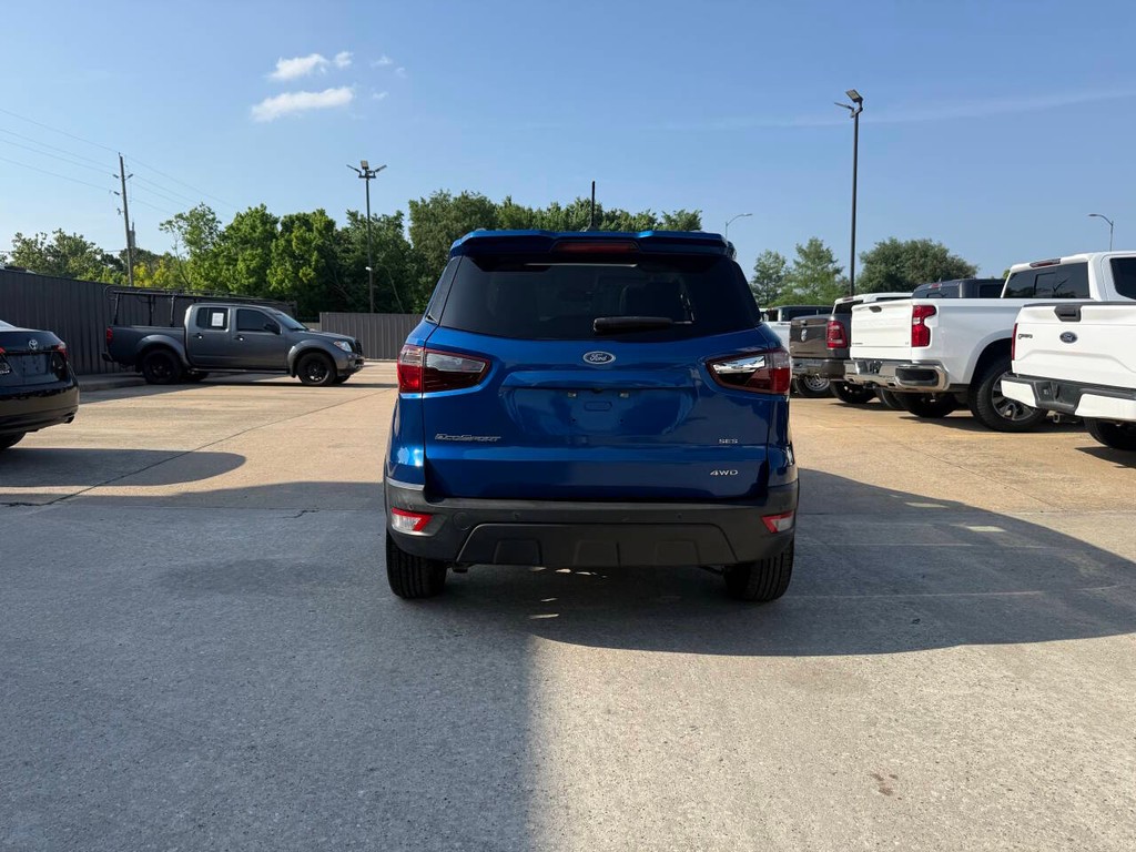 Ford EcoSport Vehicle Full-screen Gallery Image 41