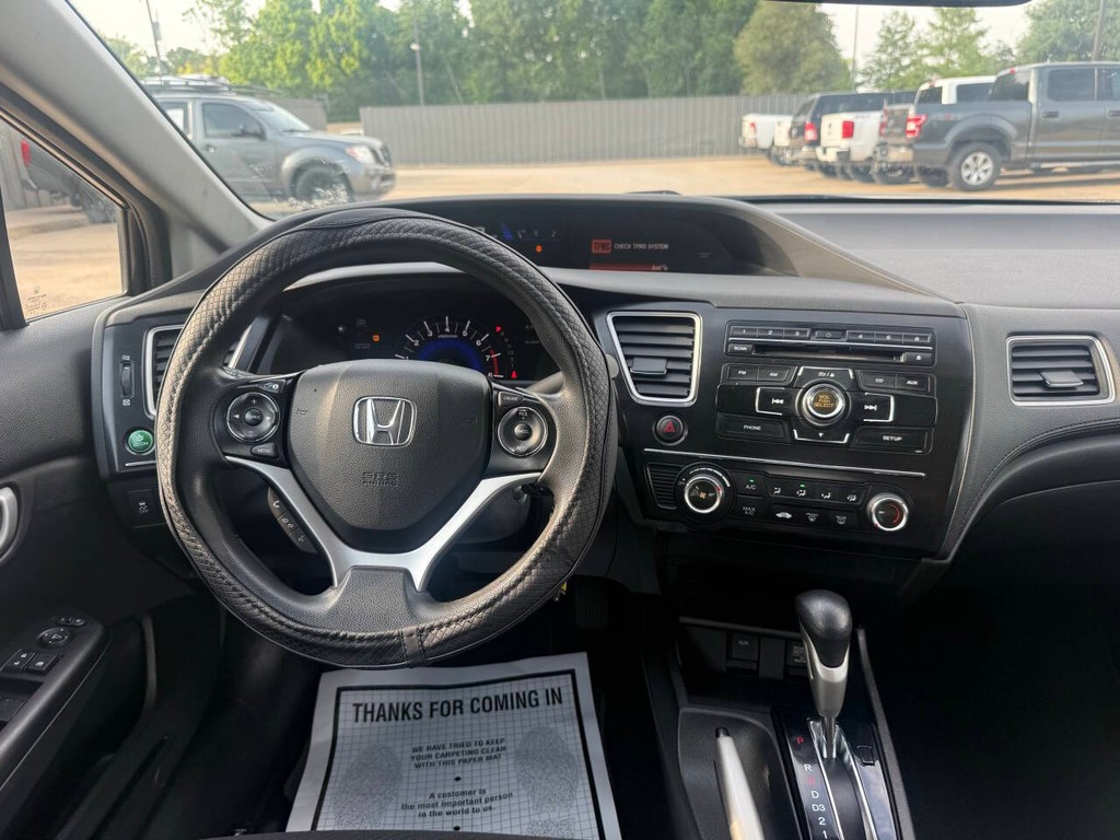 Honda Civic Sedan Vehicle Full-screen Gallery Image 21