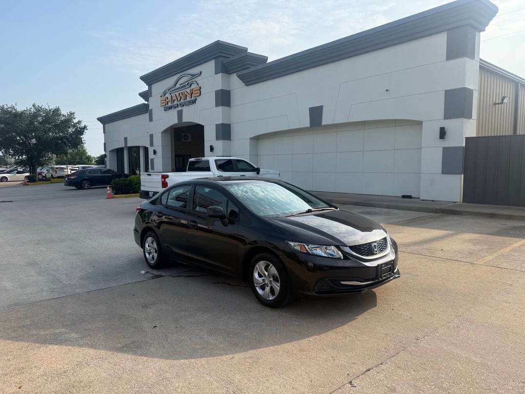 Honda Civic Sedan Vehicle Full-screen Gallery Image 38