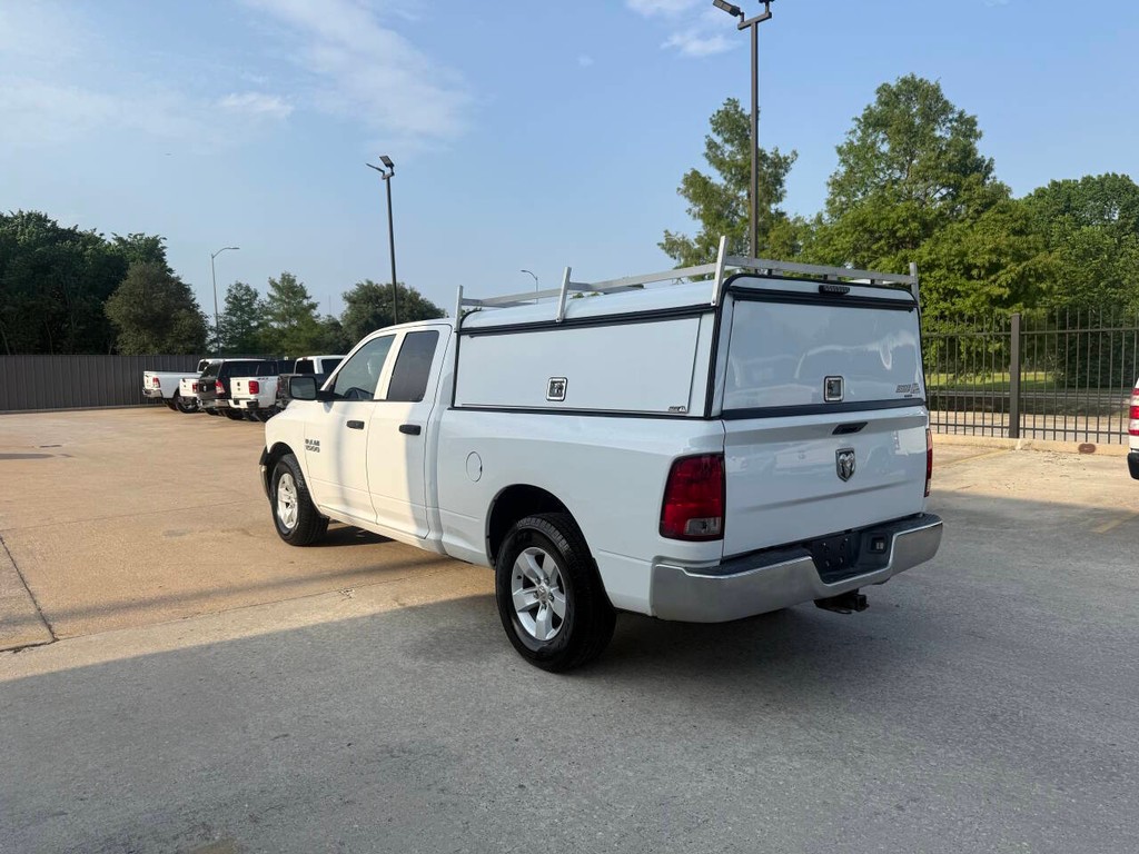 Ram 1500 Vehicle Full-screen Gallery Image 04