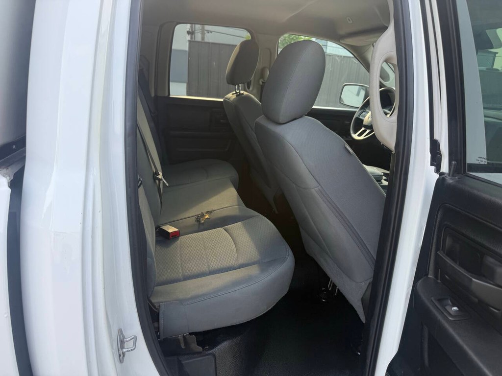 Ram 1500 Vehicle Full-screen Gallery Image 15