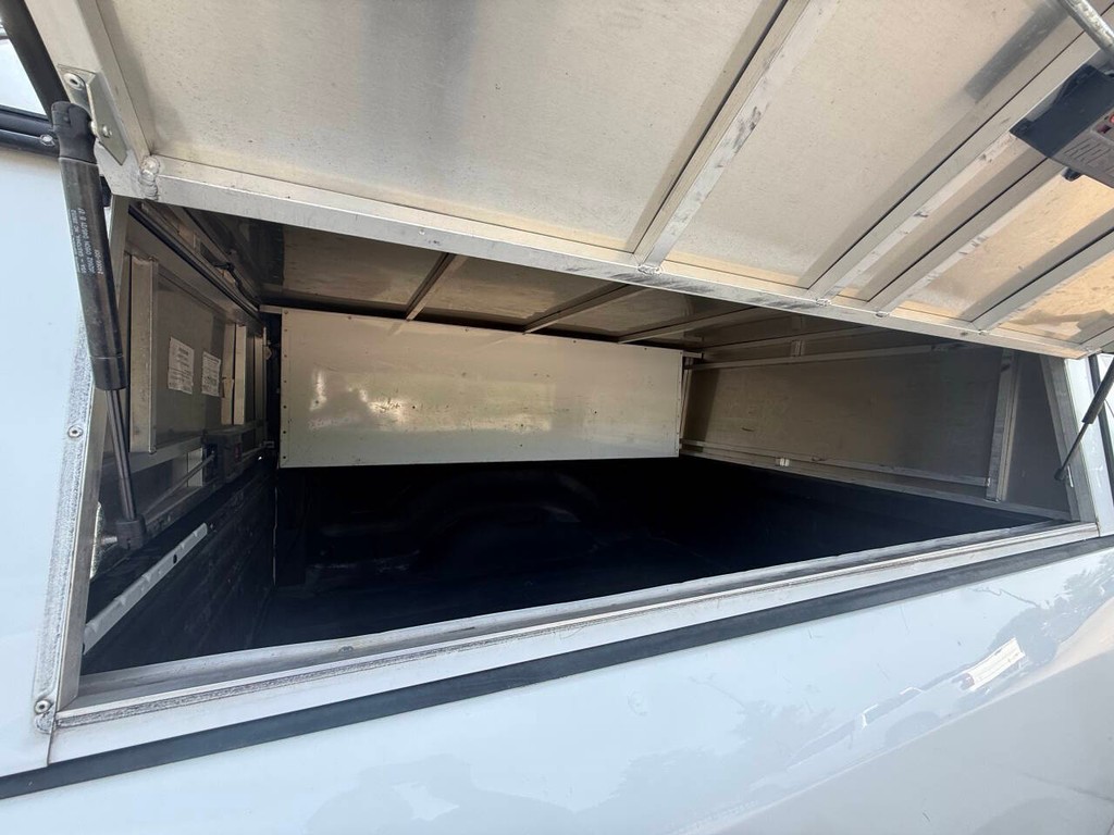 Ram 1500 Vehicle Full-screen Gallery Image 39