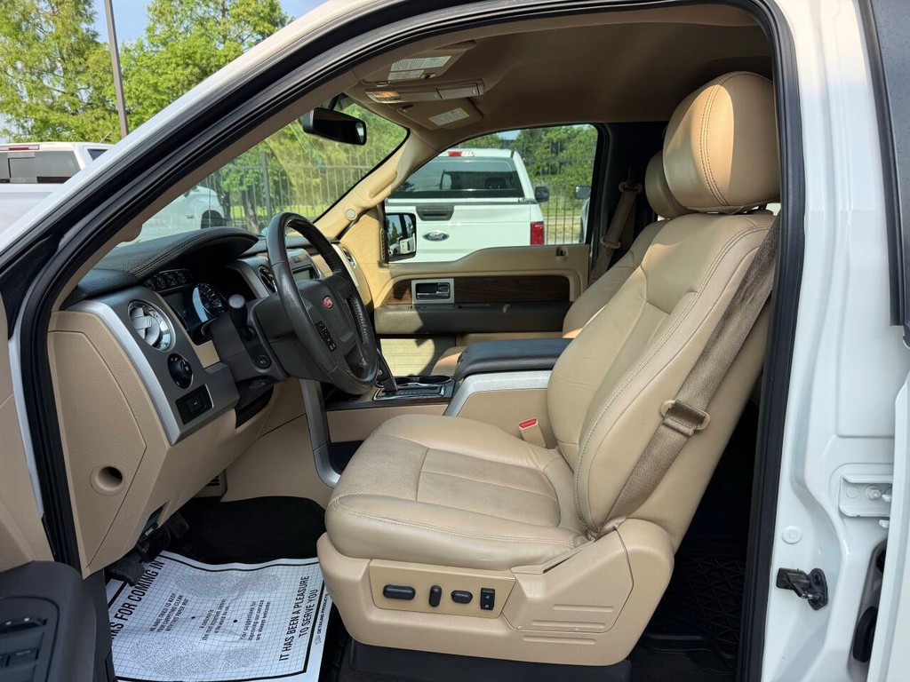 Ford F-150 Vehicle Full-screen Gallery Image 07