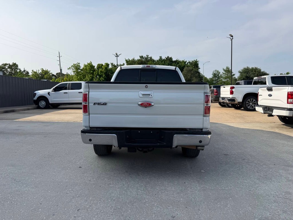 Ford F-150 Vehicle Full-screen Gallery Image 38