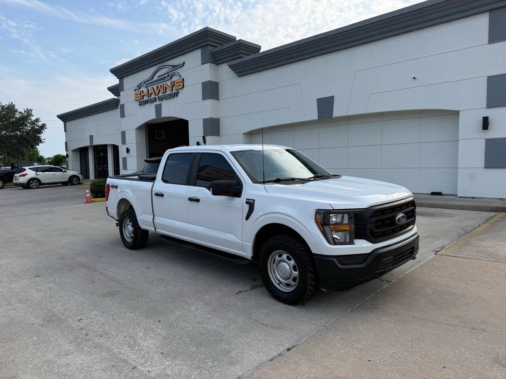 Ford F-150 Vehicle Full-screen Gallery Image 02