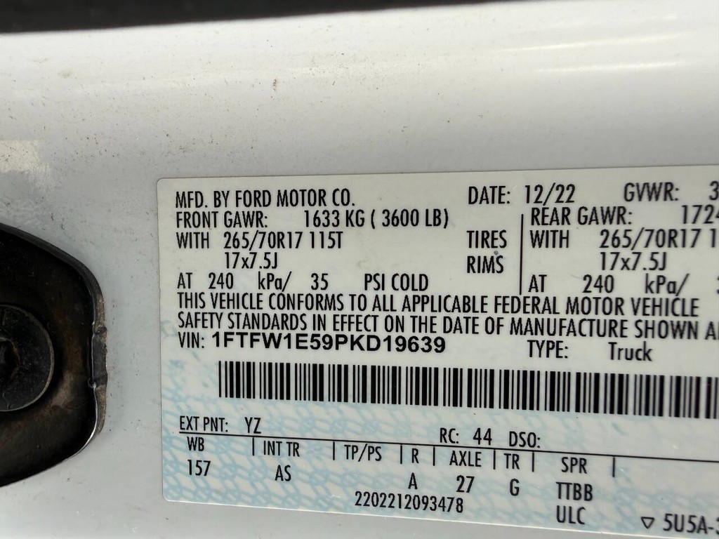 Ford F-150 Vehicle Full-screen Gallery Image 33
