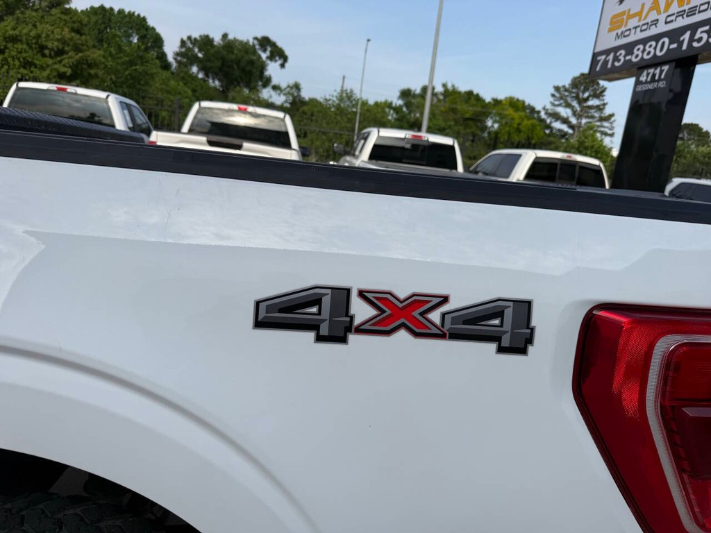 Ford F-150 Vehicle Full-screen Gallery Image 37