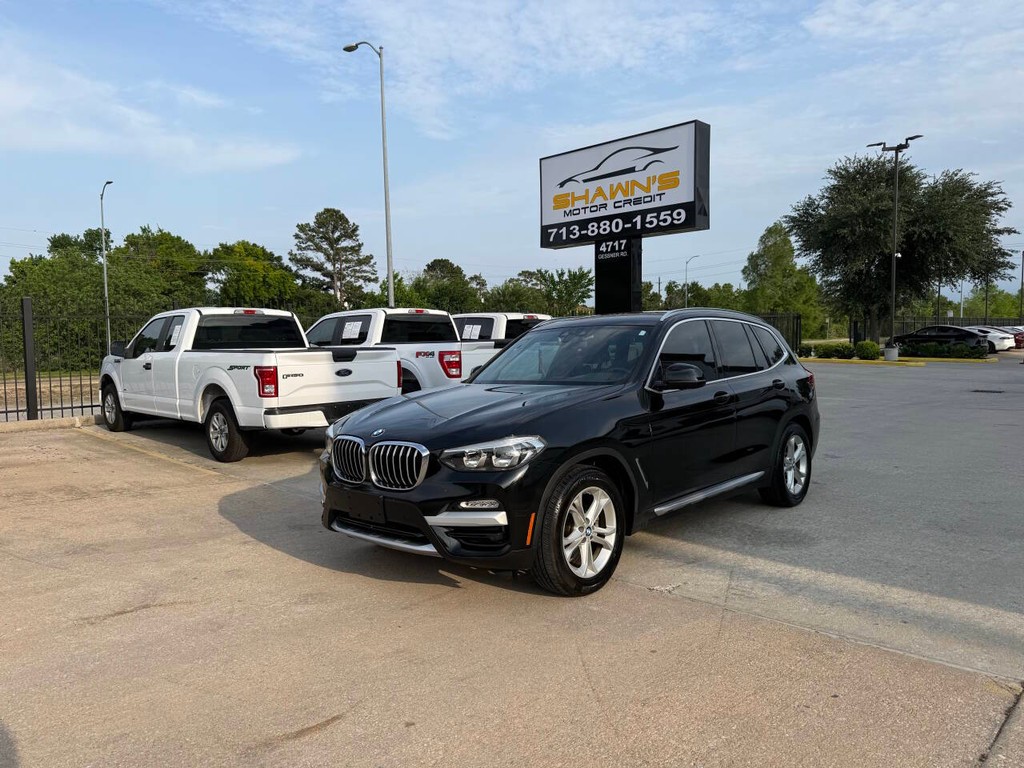 BMW X3 Vehicle Full-screen Gallery Image 03