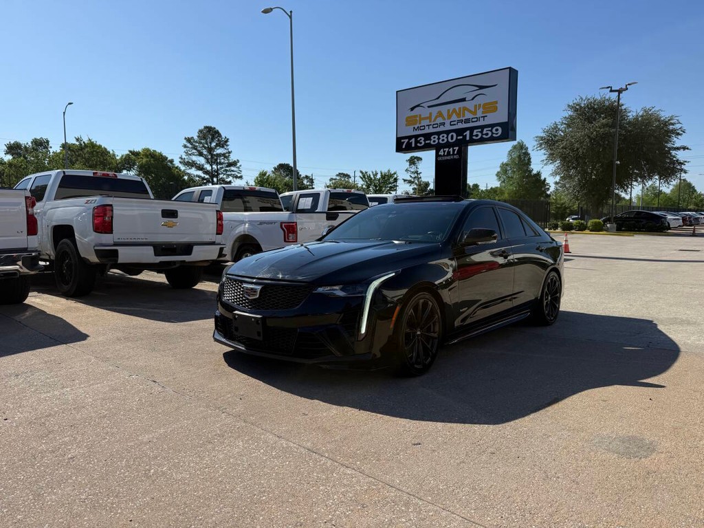 Cadillac CT4-V Vehicle Full-screen Gallery Image 42