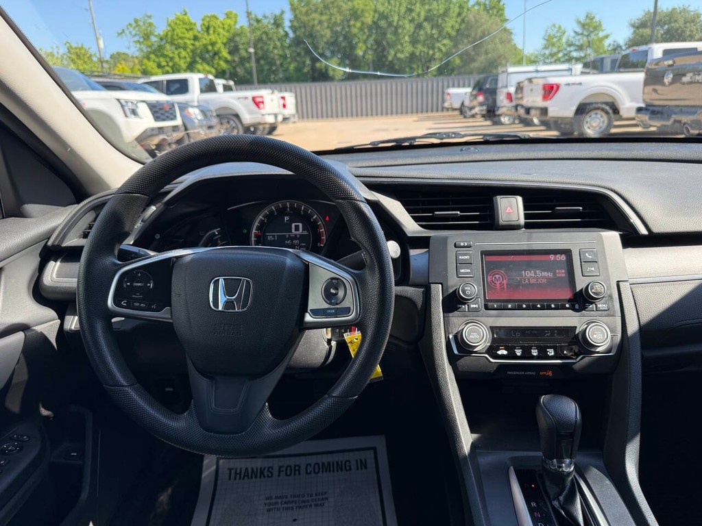 Honda Civic Sedan Vehicle Full-screen Gallery Image 21