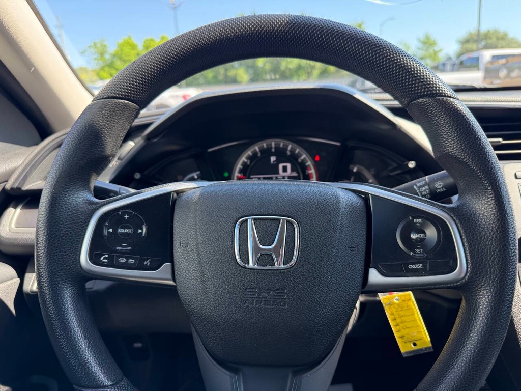 Honda Civic Sedan Vehicle Full-screen Gallery Image 23