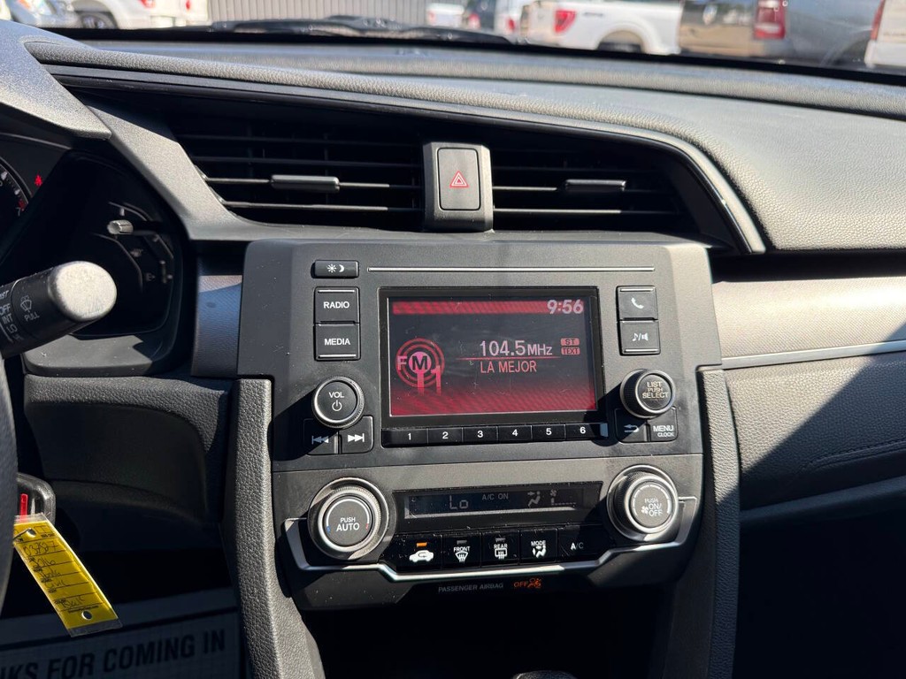 Honda Civic Sedan Vehicle Full-screen Gallery Image 24