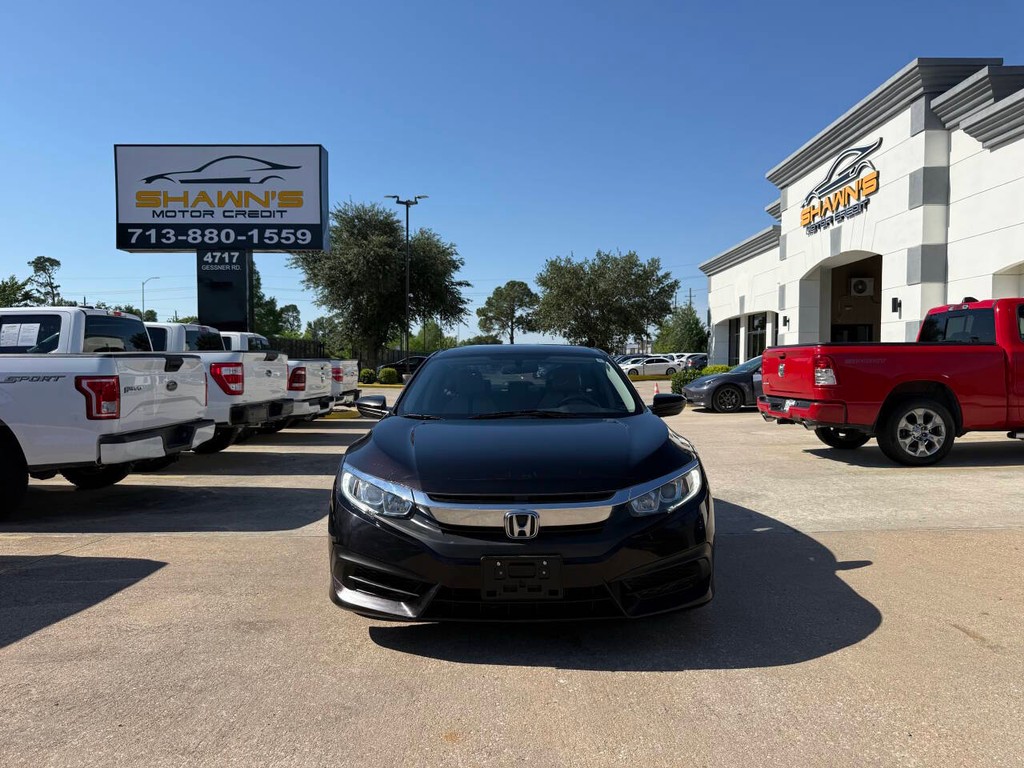Honda Civic Sedan Vehicle Full-screen Gallery Image 40
