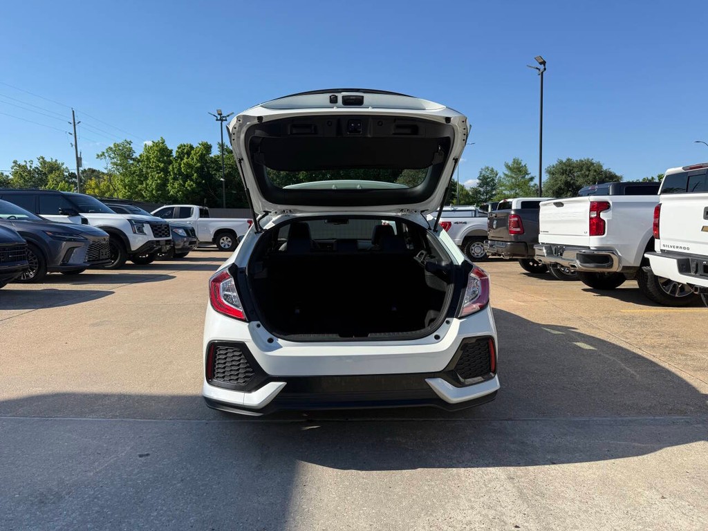 Honda Civic Hatchback Vehicle Full-screen Gallery Image 38