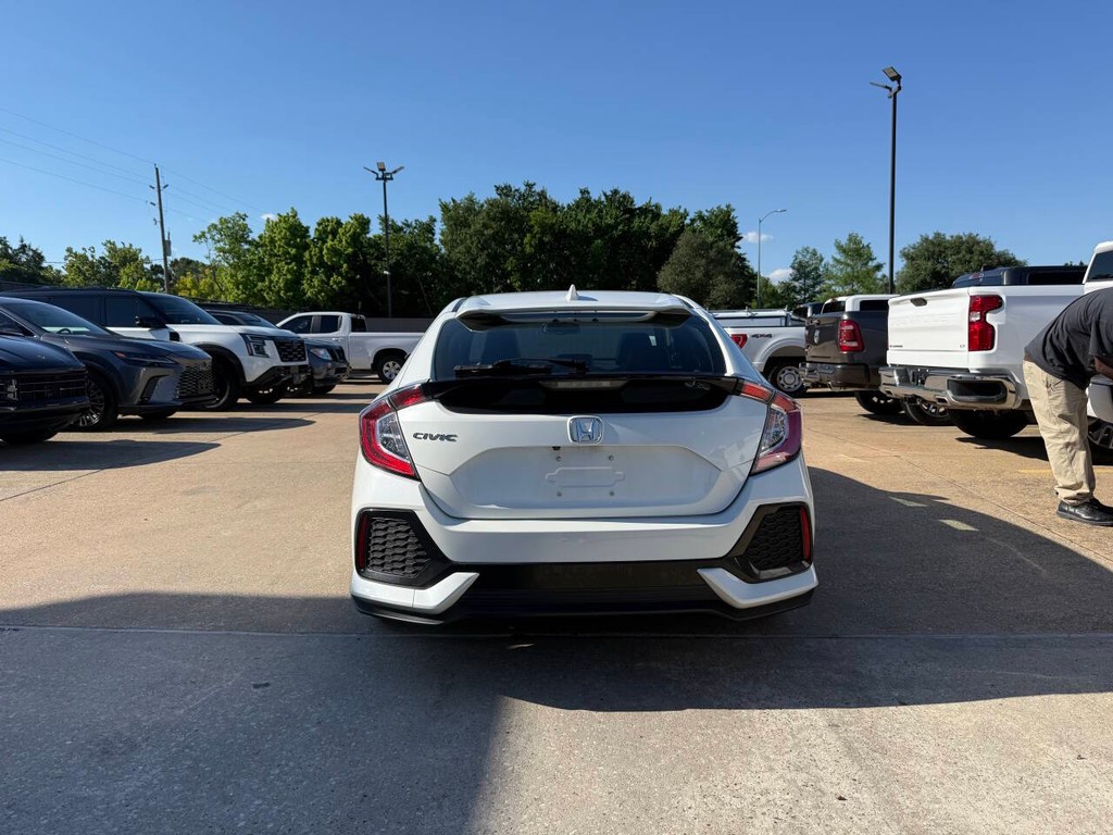 Honda Civic Hatchback Vehicle Full-screen Gallery Image 39