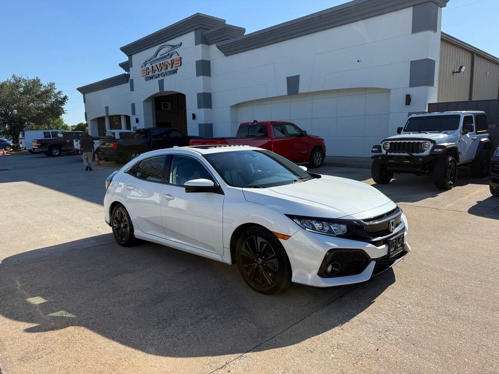 Honda Civic Hatchback Vehicle Full-screen Gallery Image 42