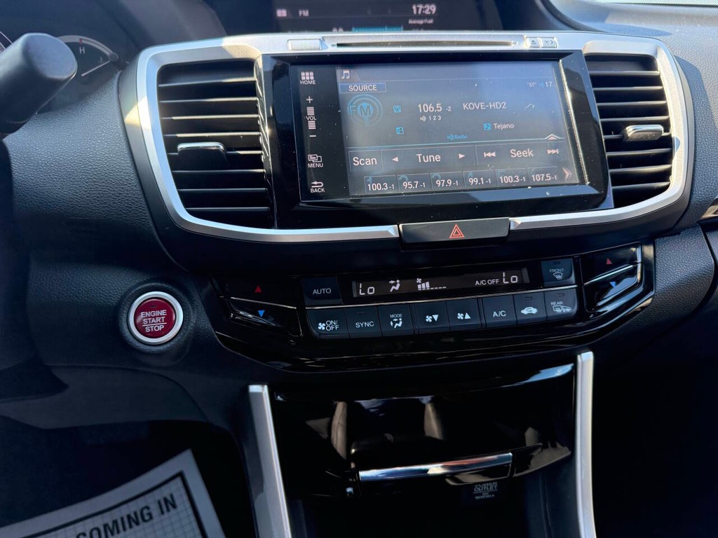 Honda Accord Vehicle Full-screen Gallery Image 28