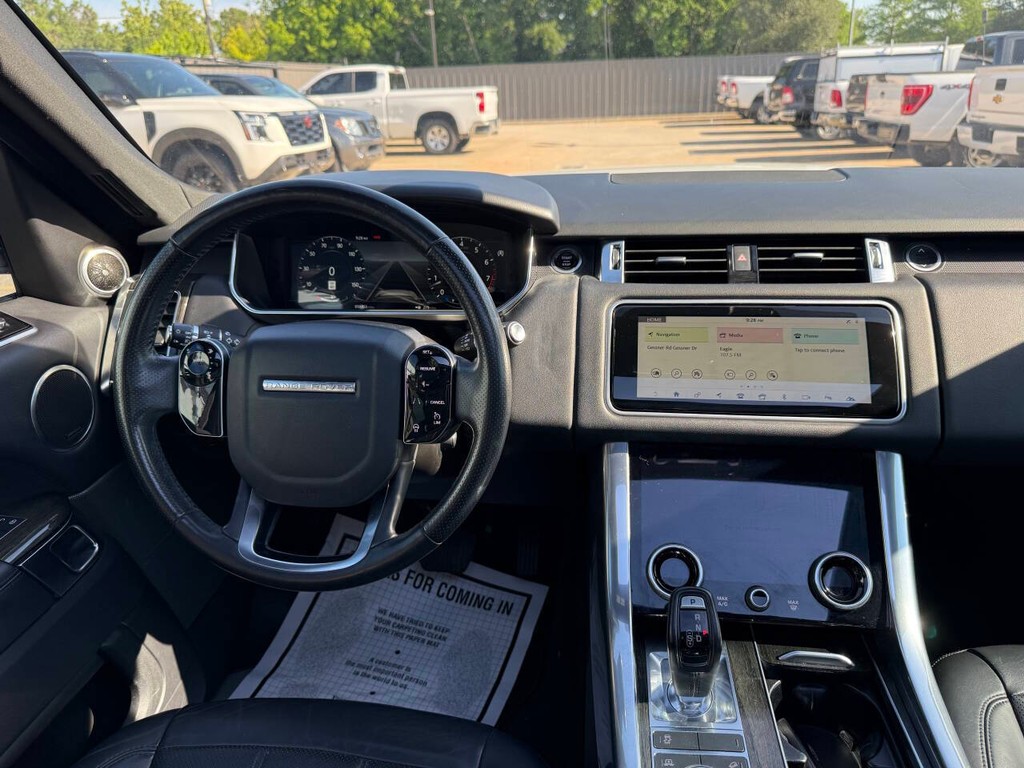 Land Rover Range Rover Sport Vehicle Full-screen Gallery Image 20