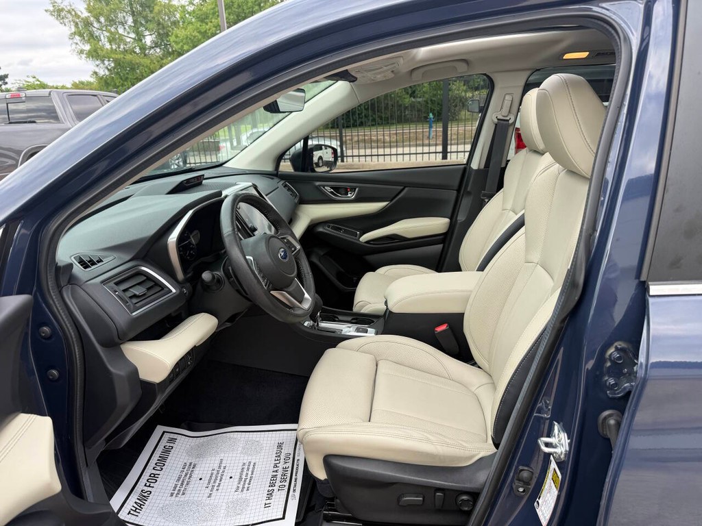Subaru Ascent Vehicle Full-screen Gallery Image 07