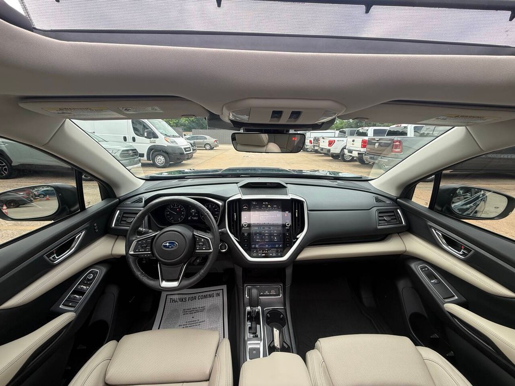 Subaru Ascent Vehicle Full-screen Gallery Image 19