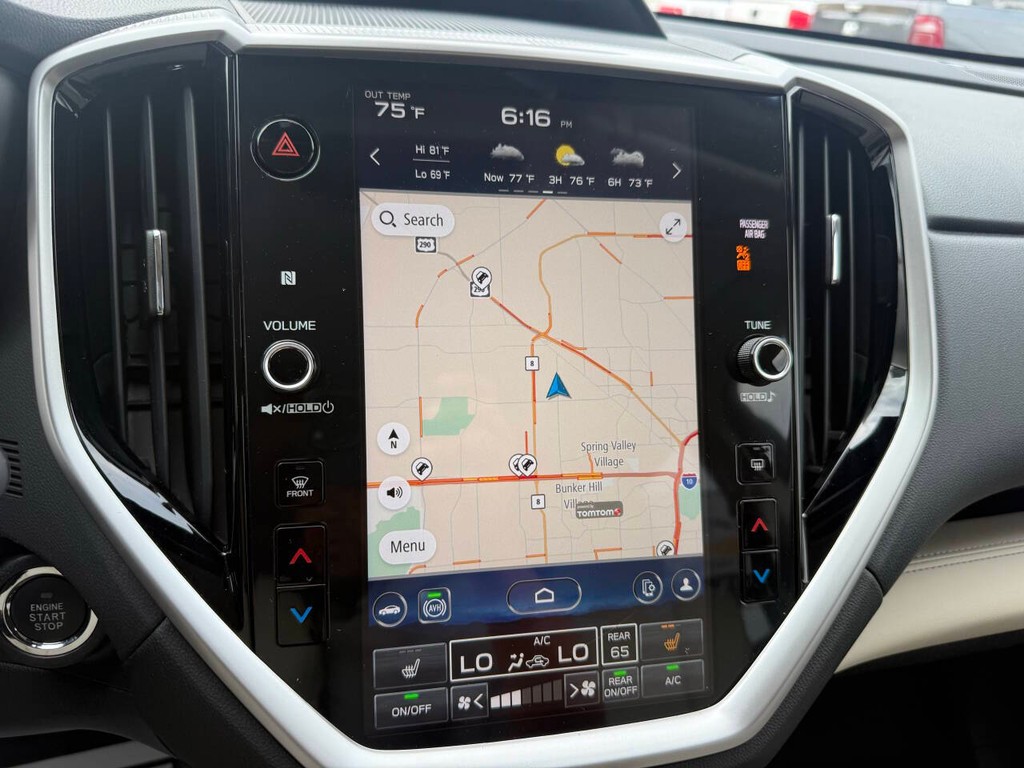 Subaru Ascent Vehicle Full-screen Gallery Image 28