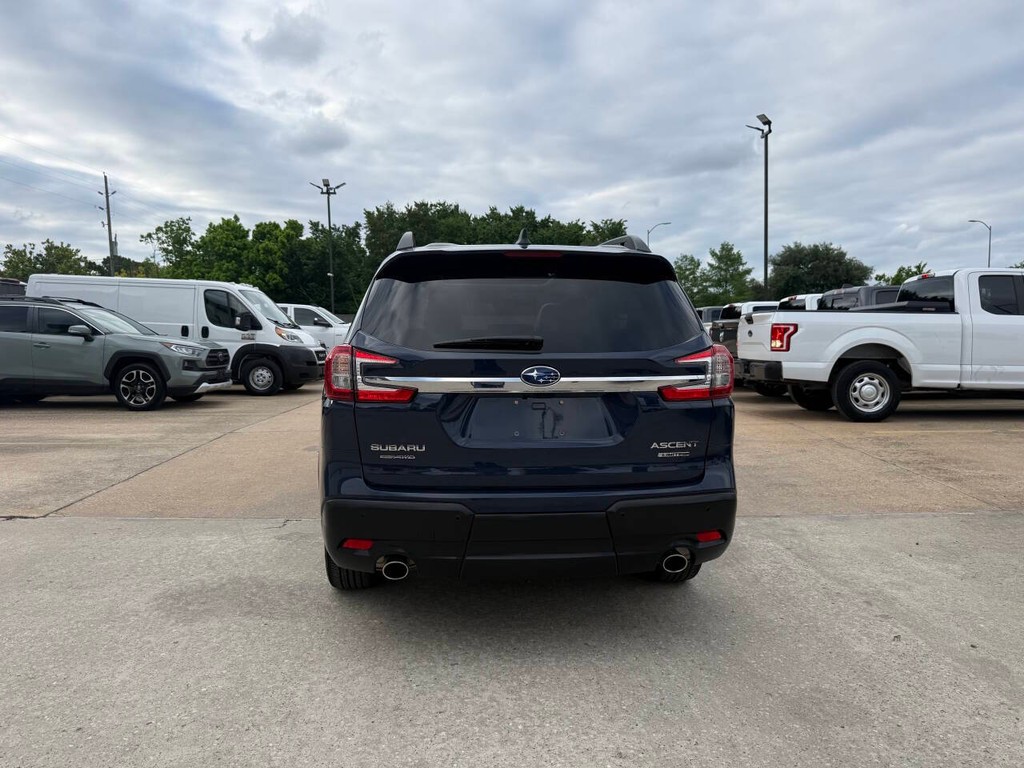 Subaru Ascent Vehicle Full-screen Gallery Image 37