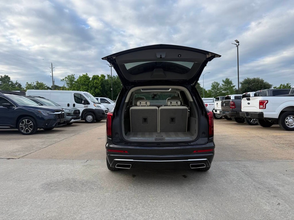 Cadillac XT6 Vehicle Full-screen Gallery Image 38