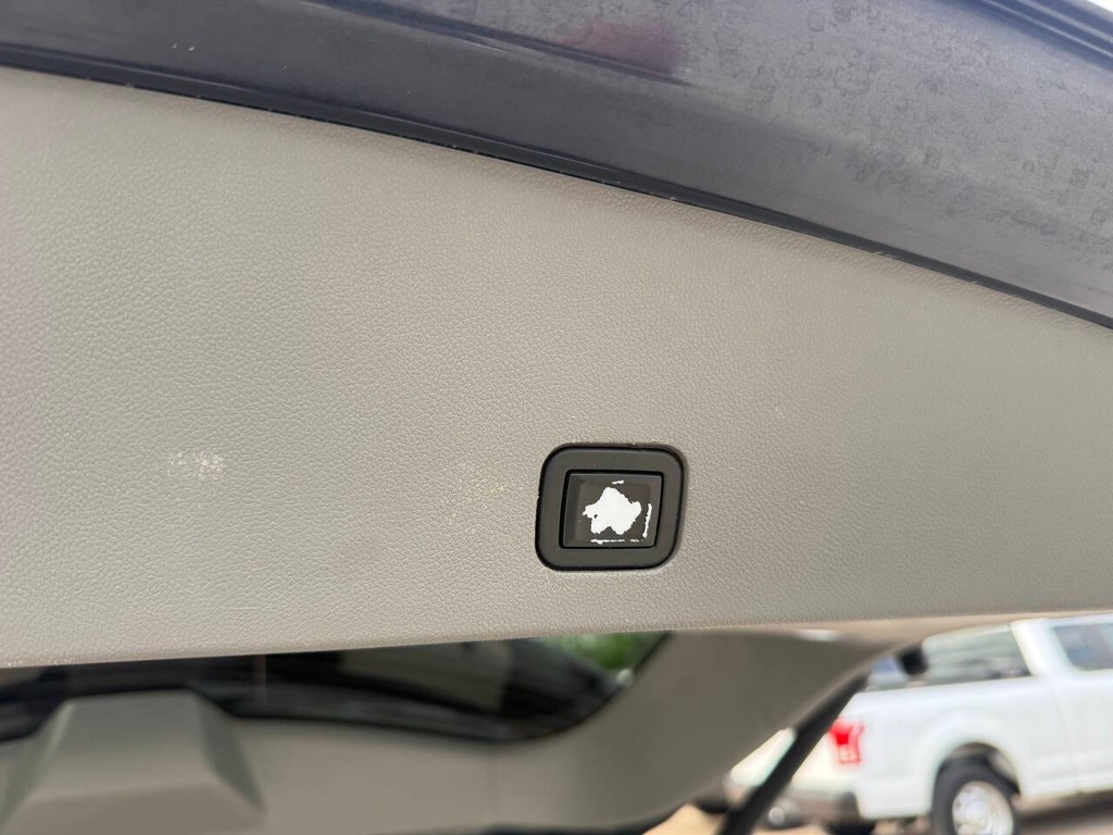 Cadillac XT6 Vehicle Full-screen Gallery Image 39