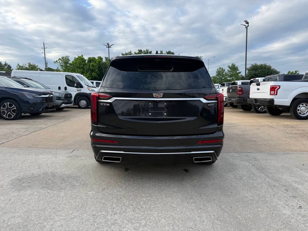 Cadillac XT6 Vehicle Full-screen Gallery Image 40