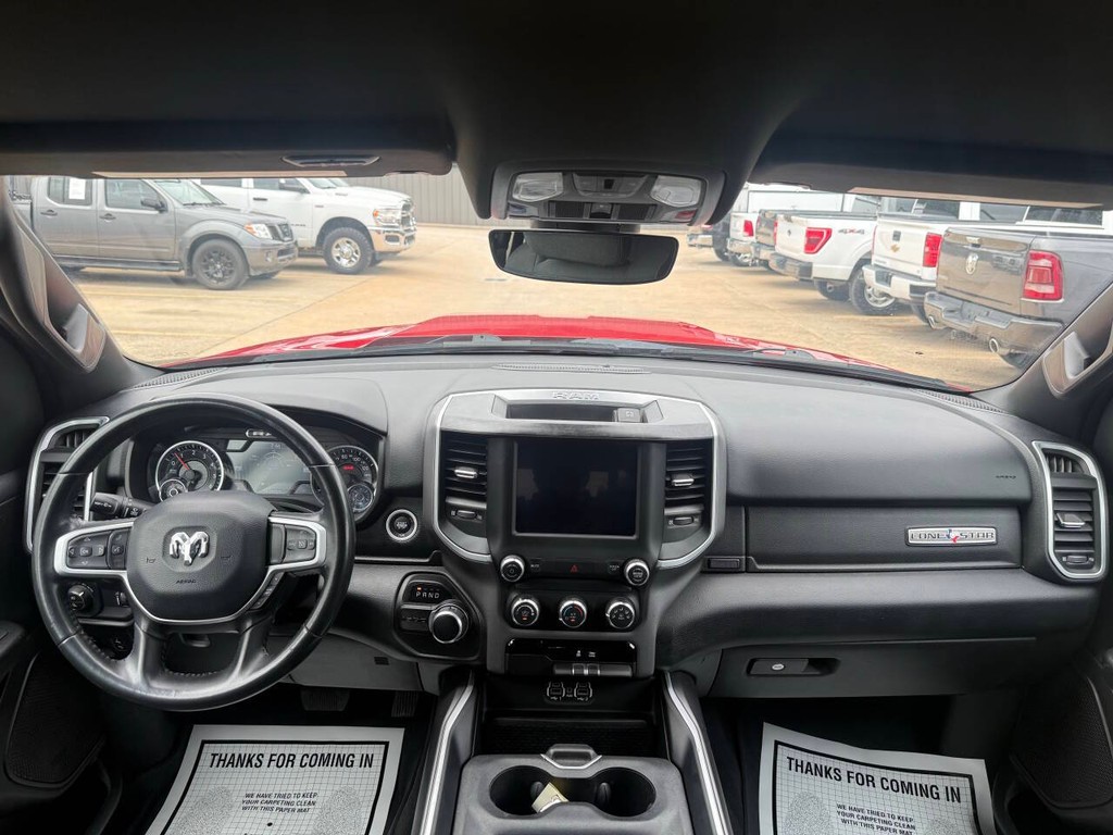 Ram 1500 Vehicle Full-screen Gallery Image 17