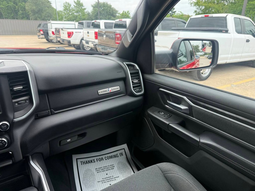 Ram 1500 Vehicle Full-screen Gallery Image 20