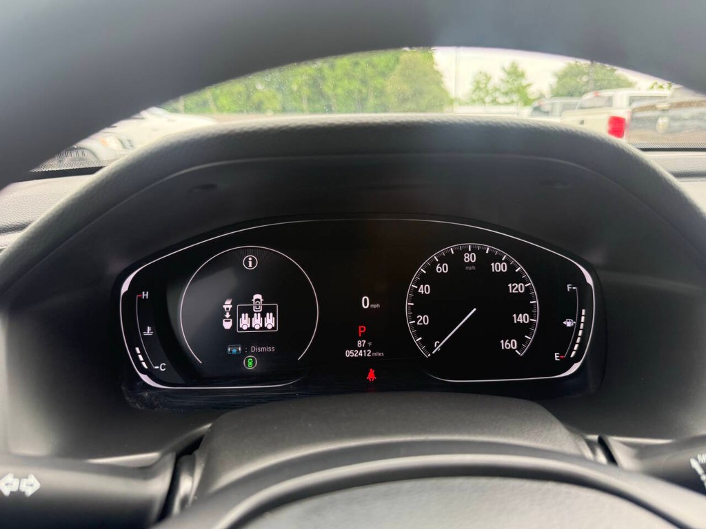 Honda Accord Vehicle Full-screen Gallery Image 31