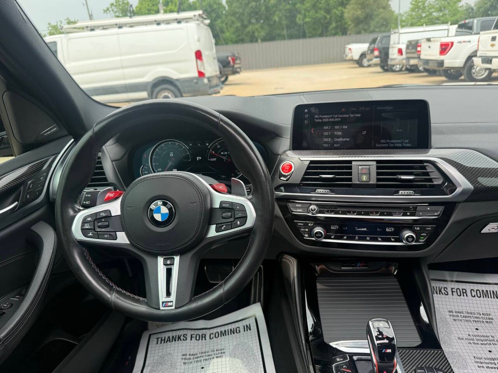 BMW X3 M Vehicle Full-screen Gallery Image 21