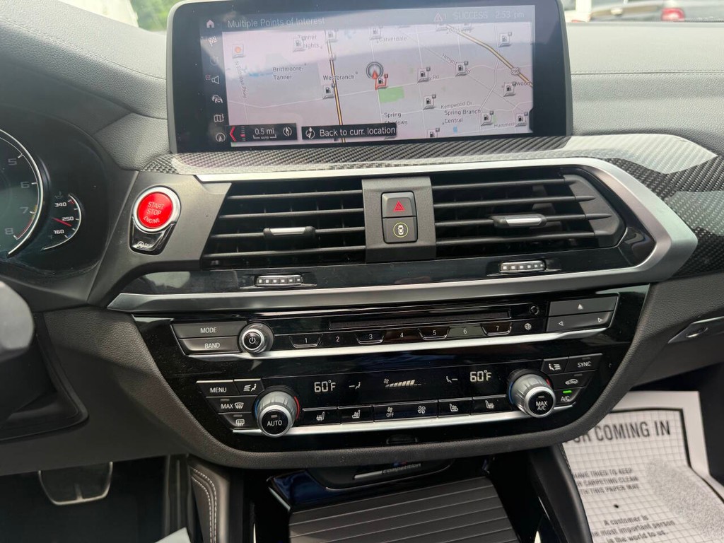 BMW X3 M Vehicle Full-screen Gallery Image 26