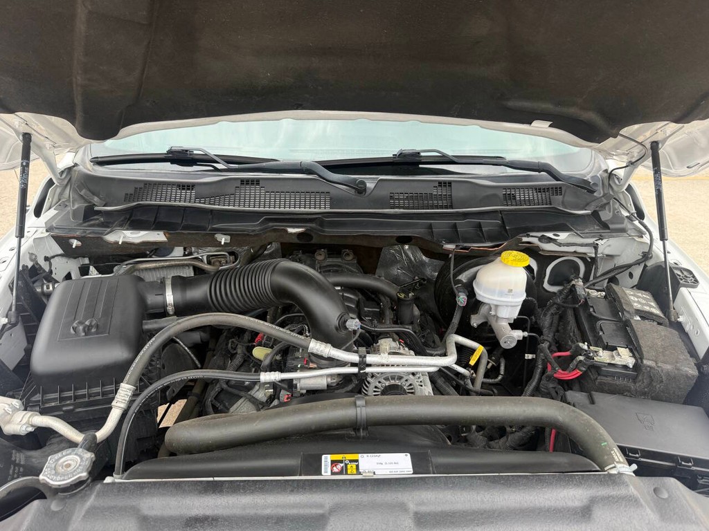 Ram 1500 Classic Vehicle Full-screen Gallery Image 33