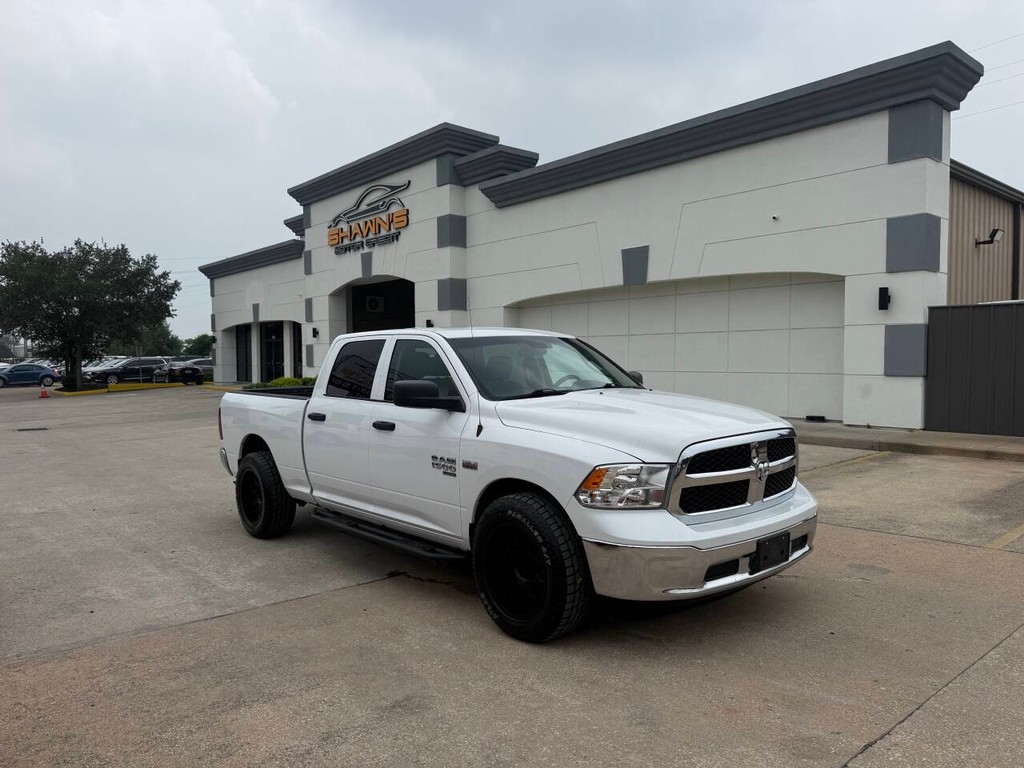 Ram 1500 Classic Vehicle Full-screen Gallery Image 40