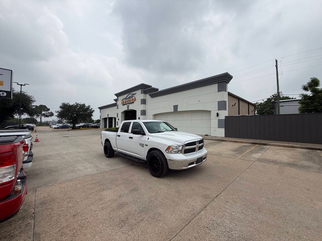 Ram 1500 Classic Vehicle Full-screen Gallery Image 42