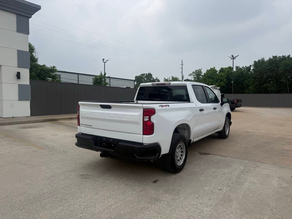 Chevrolet Silverado 1500 Vehicle Full-screen Gallery Image 05