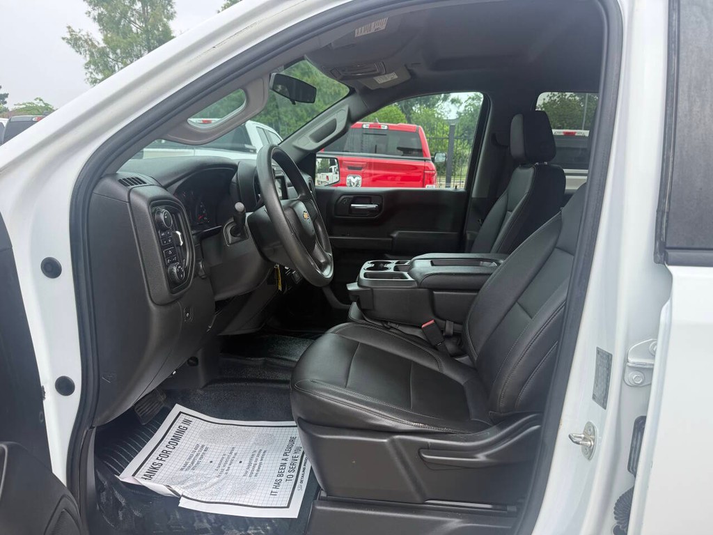 Chevrolet Silverado 1500 Vehicle Full-screen Gallery Image 07