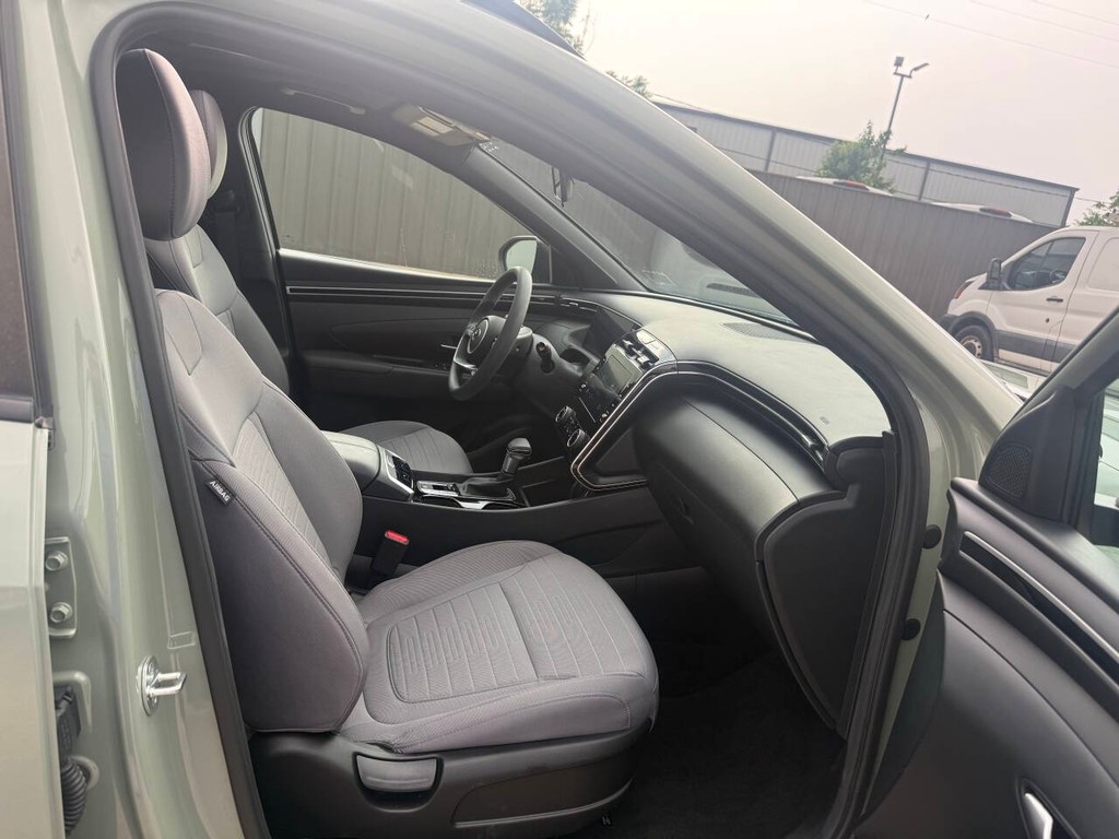 Hyundai Santa Cruz Vehicle Full-screen Gallery Image 12