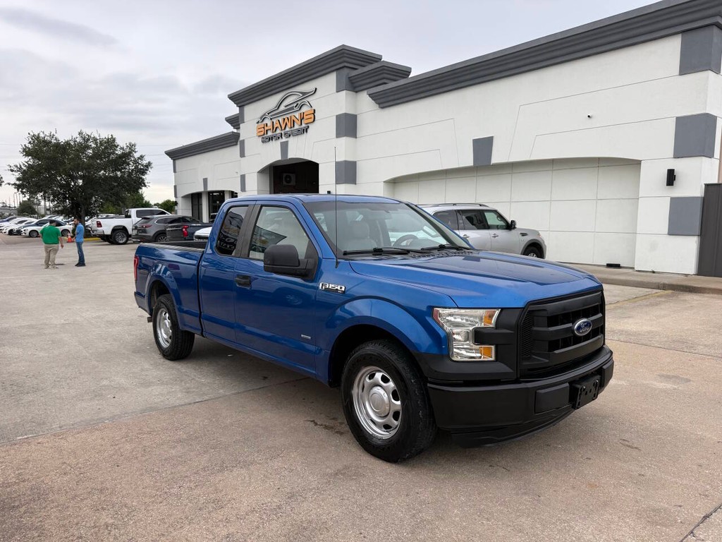 Ford F-150 Vehicle Full-screen Gallery Image 02