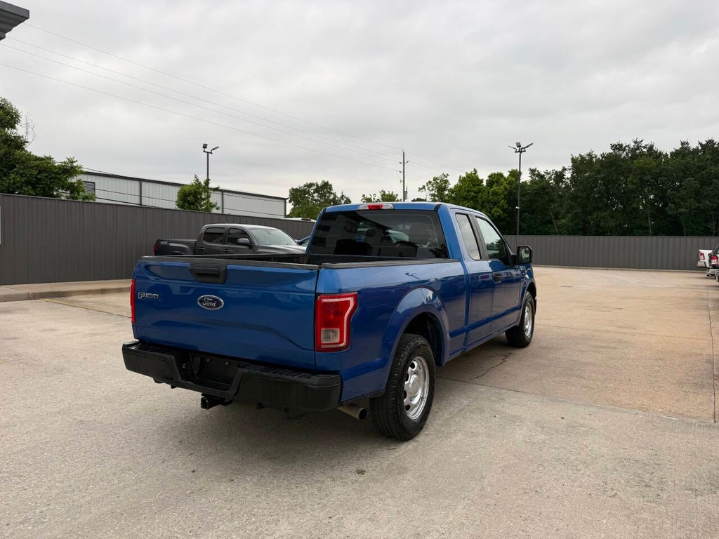 Ford F-150 Vehicle Full-screen Gallery Image 05