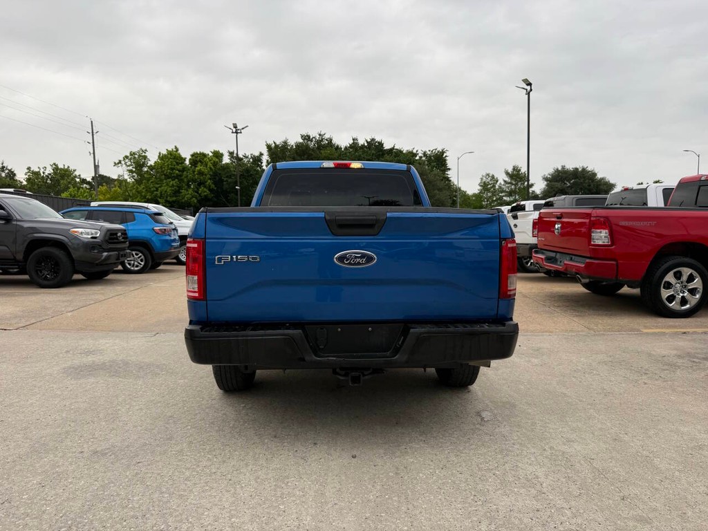 Ford F-150 Vehicle Full-screen Gallery Image 33