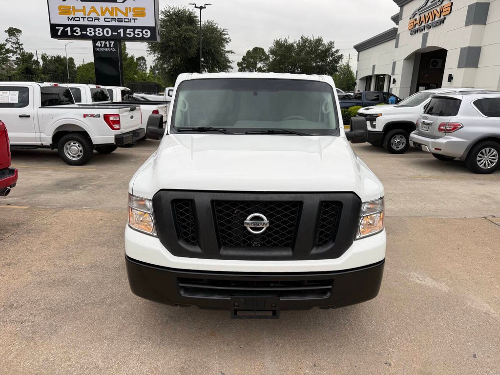 Nissan NV Cargo Vehicle Full-screen Gallery Image 23