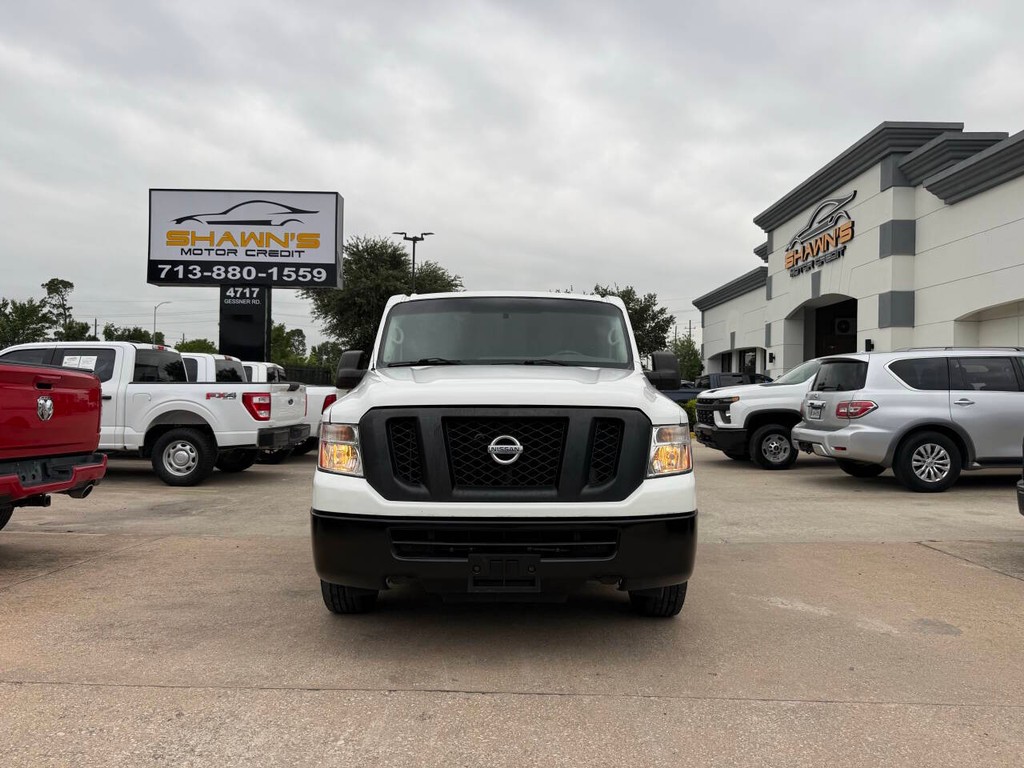 Nissan NV Cargo Vehicle Full-screen Gallery Image 24